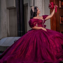 Off Shoulder Burgundy Quinceanera Dress Ball Gown Applique Corset Sweet 16 Vestido De 15 Anos With Bow